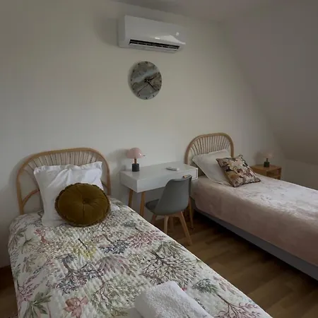 Air Conditioning - Bedding Nearby Honfleur Holiday home *